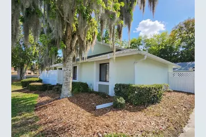 20 Lake Forest Court, Palm Coast, FL 32137 - Photo 2
