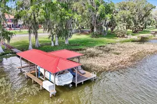 405 Lake Shore Dr, Leesburg, FL 34748 - Photo 2
