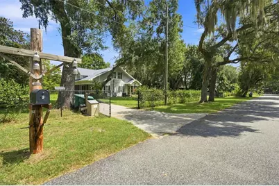 5572 S Marlin Point, Floral City, FL 34436 - Photo 1