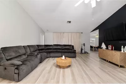 306 Oak Track Radial, Ocala, FL 34472 - Photo 10