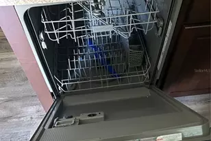 9208 N Travis Dr, Citrus Springs, FL 34434 - Photo 10