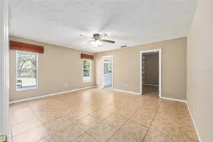 4885 NE 132nd Pl, Anthony, FL 32617 - Photo 18