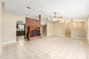 4885 NE 132nd Pl, Anthony, FL 32617 - Photo 8