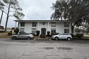 2419 SE 16th Ave, Ocala, FL 34471 - Photo 2