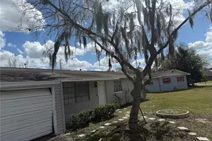 2105 SW 38th Ct, Ocala, FL 34474 - Photo 2