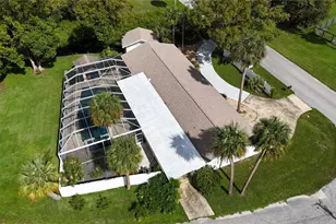 11230 SE Timucuan Rd, Summerfield, FL 34491 - Photo 2