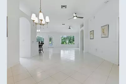 17037 SE 76th Creekside Circle, The Villages, FL 32162 - Photo 6