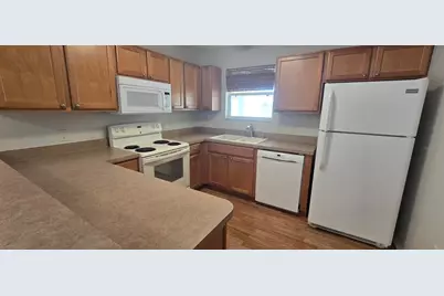 2419 Southern Oak Street, The Villages, FL 32162 - Photo 4