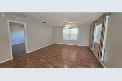 2419 Southern Oak Street, The Villages, FL 32162 - Photo 8