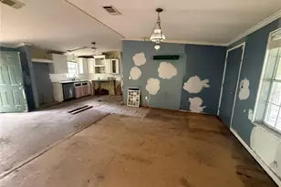 5756 NE 165th Terrace Rd, Silver Springs, FL 34488 - Photo 10