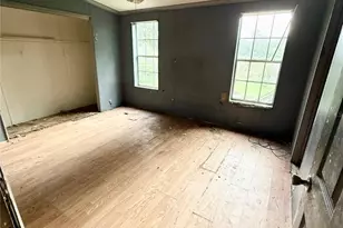 5756 NE 165th Terrace Rd, Silver Springs, FL 34488 - Photo 6