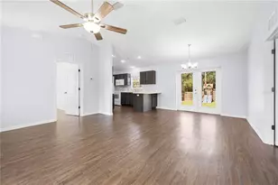 8456 N Ibsen Dr, Citrus Springs, FL 34434 - Photo 10