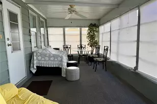 6571 NE 1st Pl, Ocala, FL 34470 - Photo 24