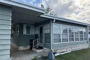 6571 NE 1st Pl, Ocala, FL 34470 - Photo 32