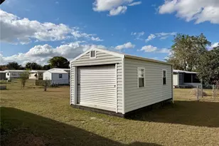 6571 NE 1st Pl, Ocala, FL 34470 - Photo 36