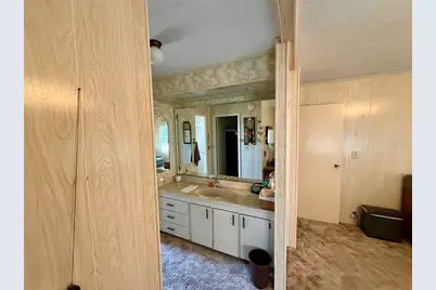 6571 NE 1st Place, Ocala, FL 34470 - Photo 16