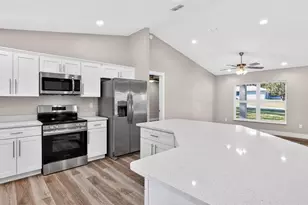 11139 N Sonnet Terrace, Citrus Springs, FL 34433 - Photo 18