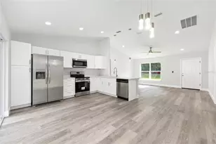 24015 NW Amberjack Ave, Dunnellon, FL 34431 - Photo 12