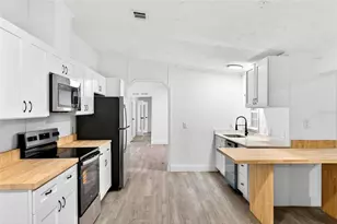 11065 NE 145th Ln, Fort Mc Coy, FL 32134 - Photo 10