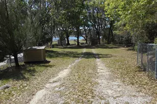880 SW Shorewood Dr, Dunnellon, FL 34431 - Photo 10