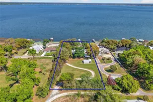 13033 SE 158th Ln, Weirsdale, FL 32195 - Photo 4