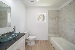 318 SE 6th St, Williston, FL 32696 - Photo 14