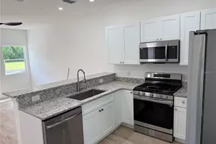 318 SE 6th St, Williston, FL 32696 - Photo 8