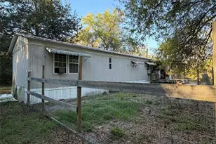 8690 NW 160th St, Trenton, FL 32693 - Photo 2