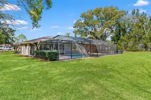 13130 Feather St, Spring Hill, FL 34609 - Photo 32