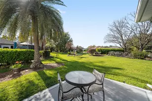 871 Castleberry Cir, The Villages, FL 32162 - Photo 30