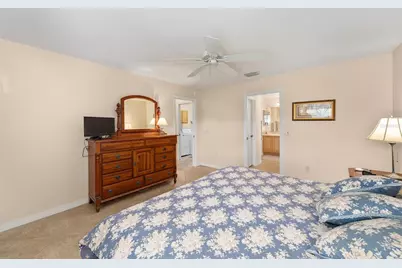 871 Castleberry Circle, The Villages, FL 32162 - Photo 18