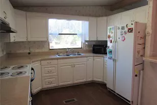 13178 SE 47th Ct, Belleview, FL 34420 - Photo 14