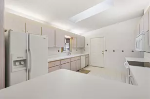 9850 SE 178th Ln, Summerfield, FL 34491 - Photo 10