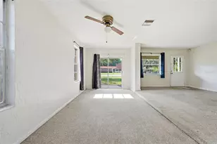 10829 Margaret Dr, Tavares, FL 32778 - Photo 30
