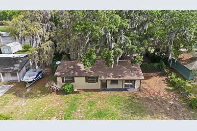 10829 Margaret Drive, Tavares, FL 32778 - Photo 4