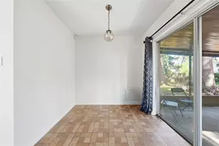 10829 Margaret Dr, Tavares, FL 32778 - Photo 36