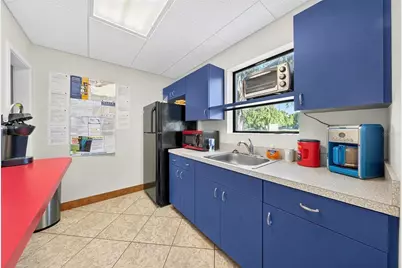 501 E North Boulevard, Leesburg, FL 34748 - Photo 18