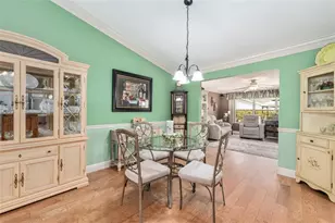 1075 Napier Ct, The Villages, FL 32162 - Photo 18