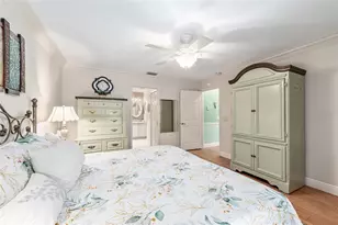 1075 Napier Ct, The Villages, FL 32162 - Photo 50