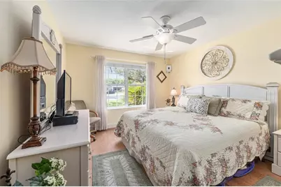 1075 Napier Court, The Villages, FL 32162 - Photo 46