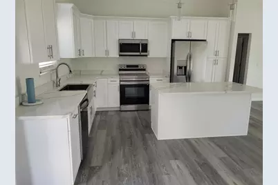 13765 SW 81st Circle, Ocala, FL 34473 - Photo 2