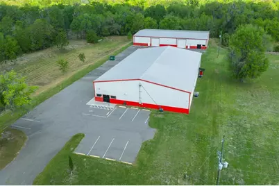 3073 NE 37th Place, Wildwood, FL 34785 - Photo 2