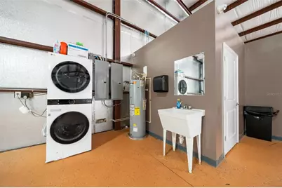 3073 NE 37th Place, Wildwood, FL 34785 - Photo 16