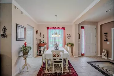 9077 SW 70th Loop, Ocala, FL 34481 - Photo 4