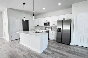 17046 SW 44th Cir, Ocala, FL 34473 - Photo 8