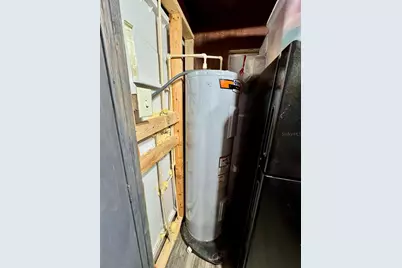 8671 NE 304th Terrace, Salt Springs, FL 32134 - Photo 8