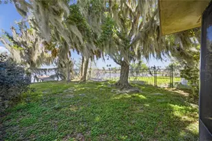 21407 NW 39th Ct, Micanopy, FL 32667 - Photo 32