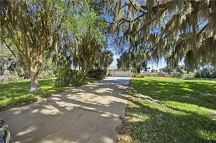21407 NW 39th Ct, Micanopy, FL 32667 - Photo 2