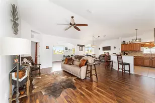 5751 NW 25th Loop, Ocala, FL 34482 - Photo 4