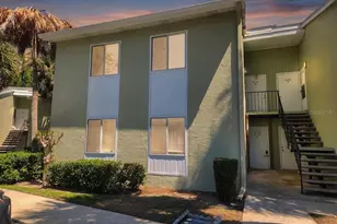 626 Fairways Cir, Ocala, FL 34472 - Photo 2